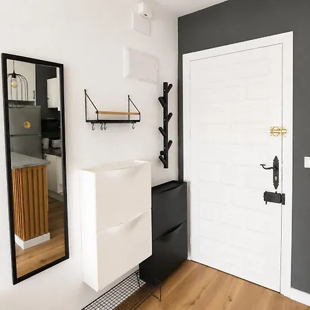 Lejlighed Bright Renovated With Courtyard Views Torrevieja